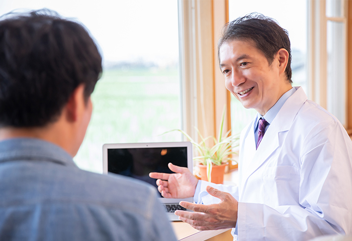 皮膚科専門医による診察
